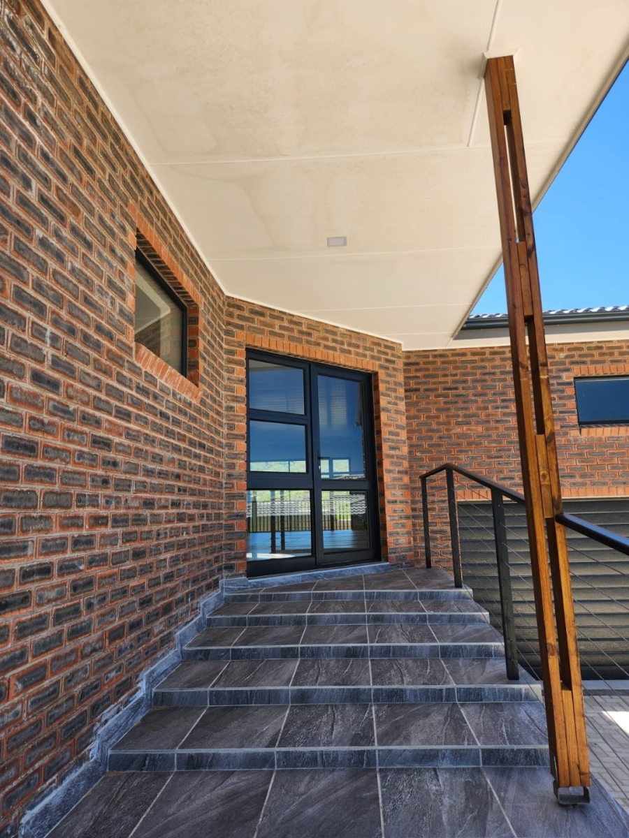 3 Bedroom Property for Sale in Dana Bay Western Cape